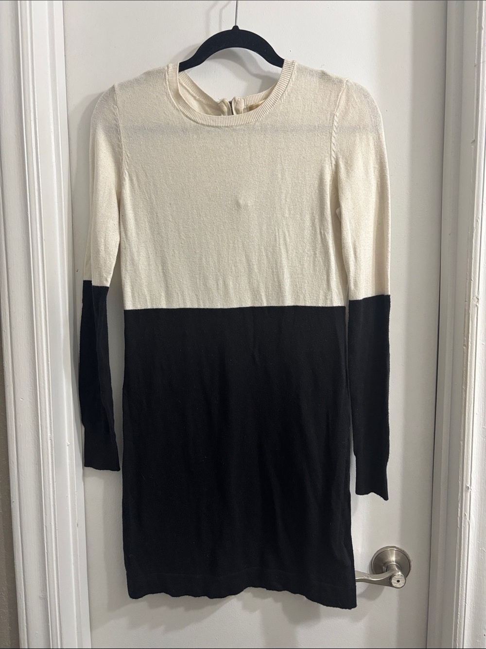 MICHAEL Michael Kors Two-Tone Black and Cream Knit Shift Dress